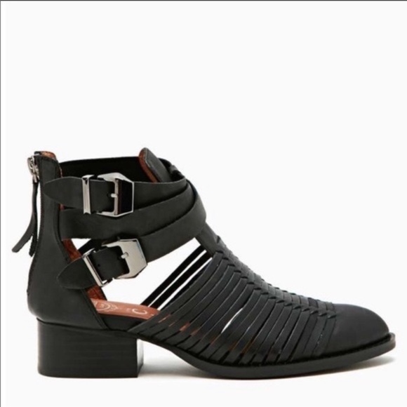 Jeffrey Campbell Black Distressed Stinson Booties - Picture 1 of 10